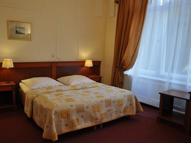 Hotel Pension Savoy Near Kurfuerstendamm برلين المظهر الخارجي الصورة