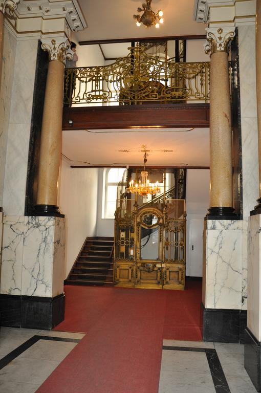 Hotel Pension Savoy Near Kurfuerstendamm برلين المظهر الخارجي الصورة
