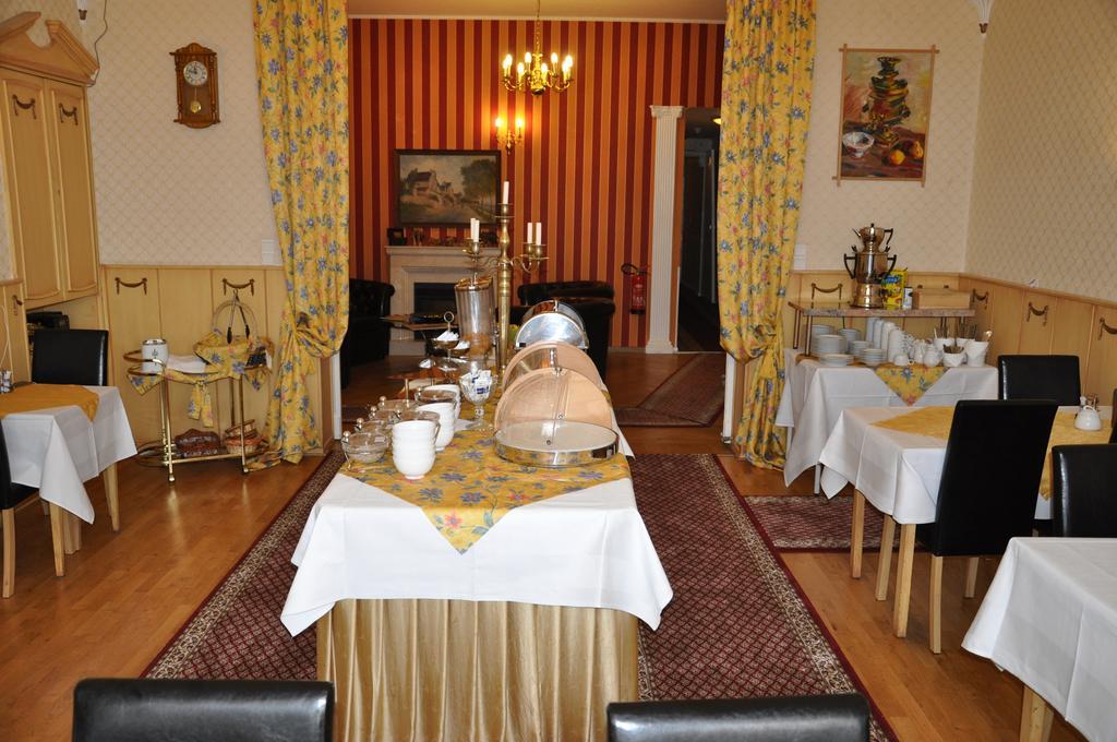 Hotel Pension Savoy Near Kurfuerstendamm برلين المظهر الخارجي الصورة
